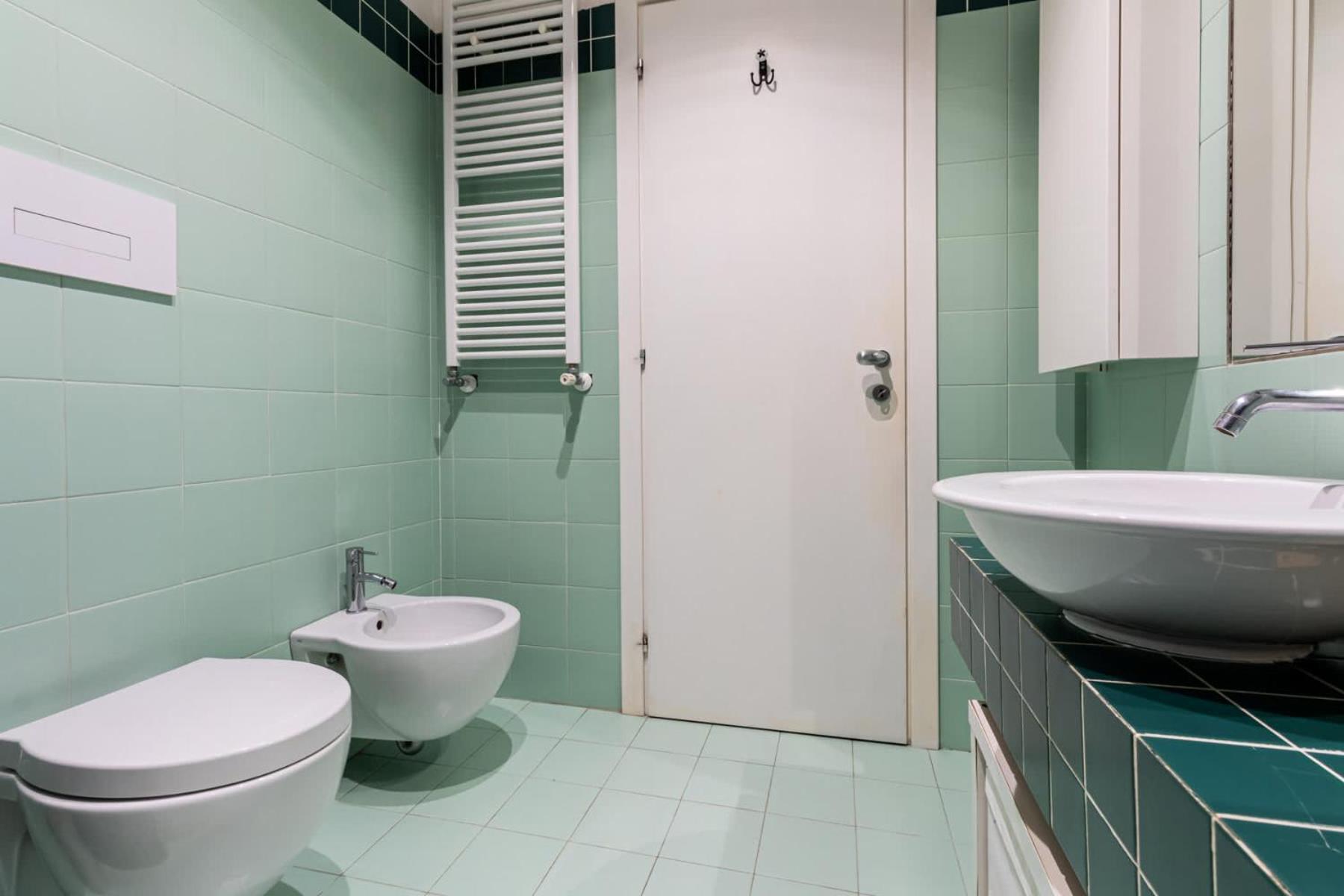 Apartment Homeby, Stylish With Balcony Mailand
