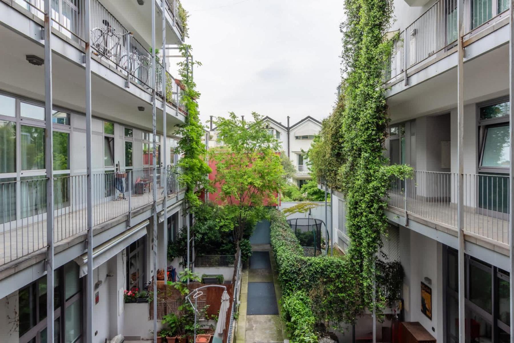 Apartment Homeby, Stylish With Balcony Mailand